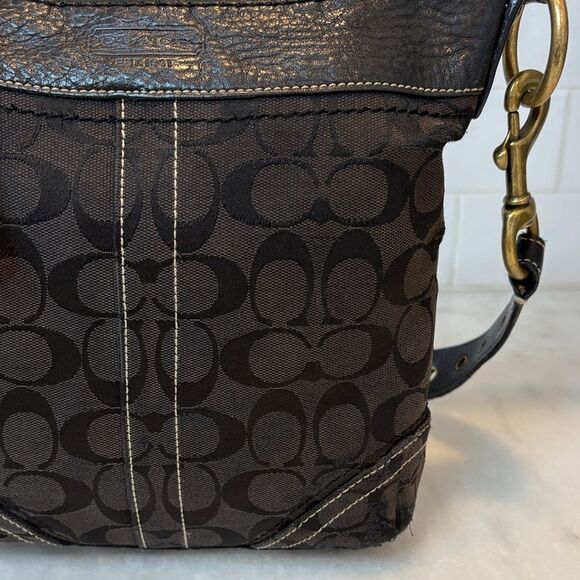 Coach Jacquard Signature Logo Convertible Crossbody Small Bucket Bag (#3) - Picture 7 of 16